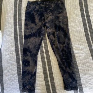Lululemon align crop size 12 tie dye Smokey